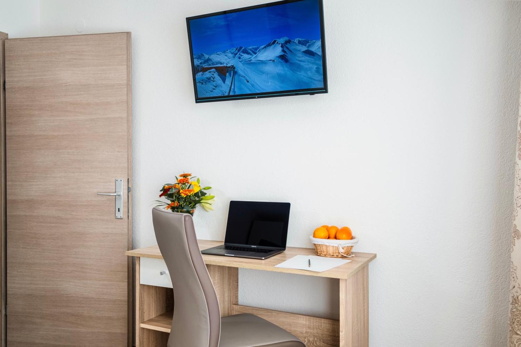 Apartments Davydov Бад Хофгащайн Стая снимка